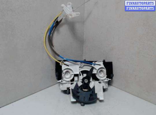 купить Переключатель отопителя на Honda Jazz I (2002 - 2008)