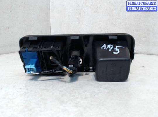 Прикуриватель RN1590660 на Dacia Duster 1  (2010-2017)