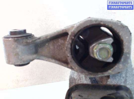 Подушка ДВС на Nissan Juke