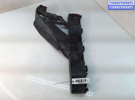 Кронштейн бампера на Opel Zafira C