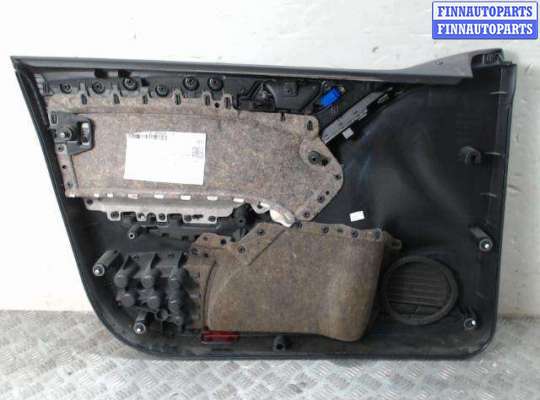 купить Обшивка боковой двери на Volkswagen Golf 6 (2009 - 2012)