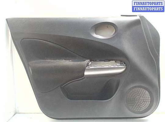 купить Обшивка боковой двери на Nissan Juke (2010-2019)