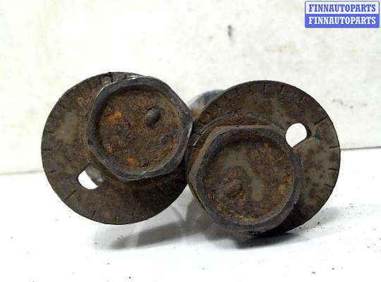 купить Болт развальный на Toyota Avensis (2009 - 2015)