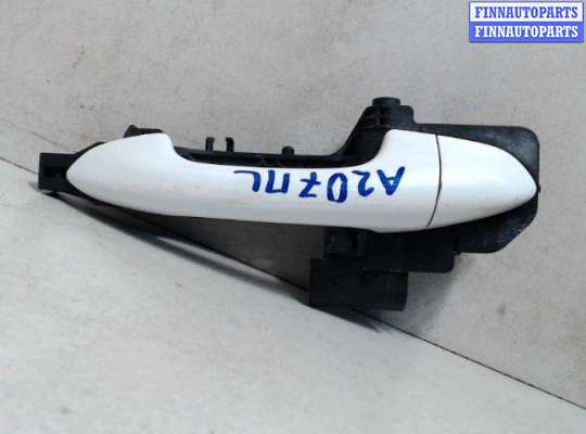 купить Ручка боковой двери наружная на KIA Ceed (2012-2018)