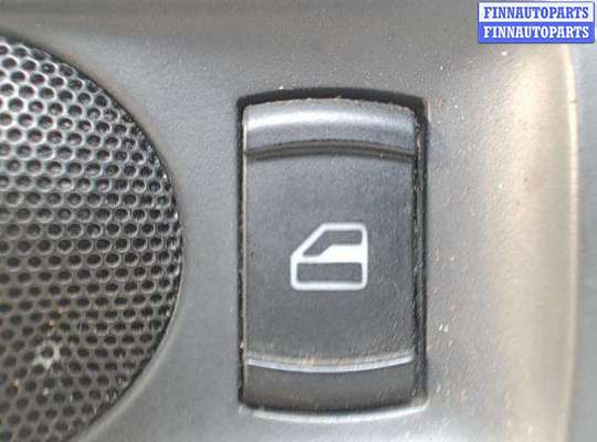 купить Кнопка стеклоподъемника на Volkswagen Passat 5 (2000 - 2005)