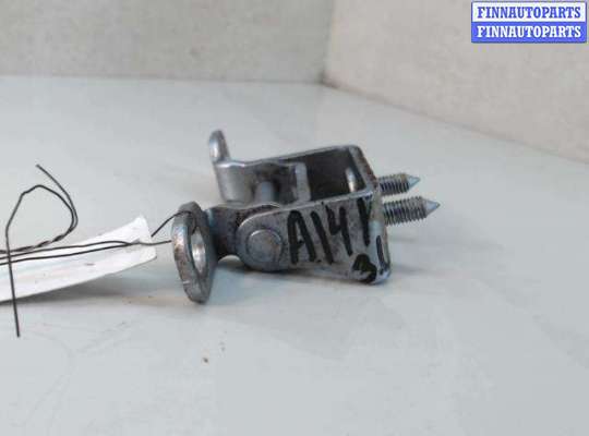 купить Петля задней двери на KIA Sorento I (2002 - 2009)