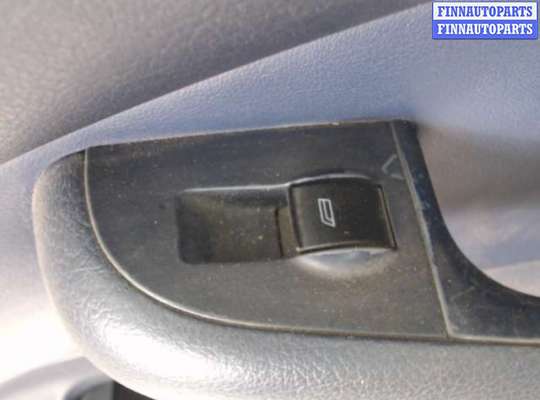 купить Кнопка стеклоподъемника на Audi A6 (C5) (1997 - 2004)