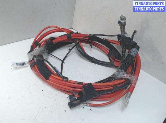 купить Плюсовой провод аккумулятора на BMW X3 E83 (2004 - 2010)