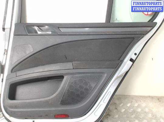 купить Обшивка боковой двери на Skoda Superb (2008-2015)