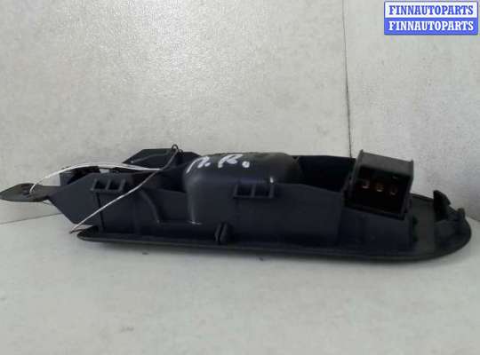 купить Ручка боковой двери внутренняя на Volkswagen Passat 5 (1996 - 2000)