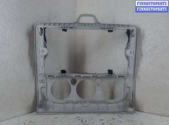 купить Консоль салона (центральная часть) на Ford Focus 2 (2004 - 2011)