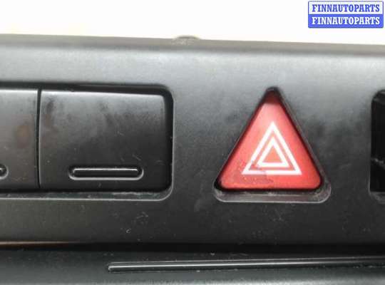 купить Кнопка аварийной остановки на Audi A6 (C5) (1997 - 2004)
