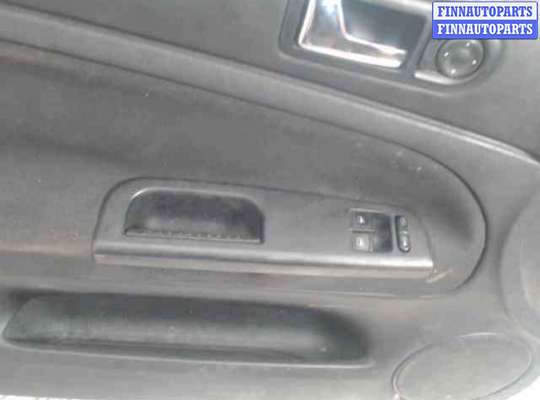 купить Блок кнопок стеклоподъемников на Volkswagen Passat 5 (1996 - 2000)