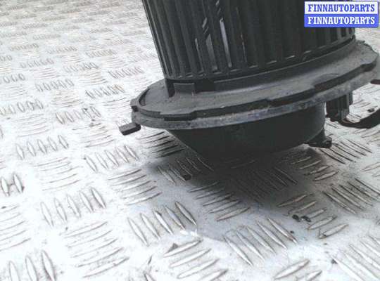 купить Двигатель отопителя на Skoda Octavia A5 (2004 - 2012)