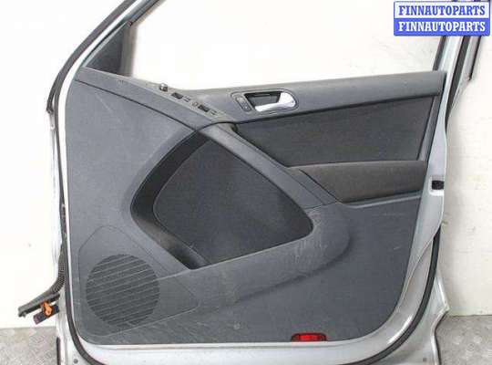 купить Обшивка боковой двери на Volkswagen Tiguan (2007 - 2018)
