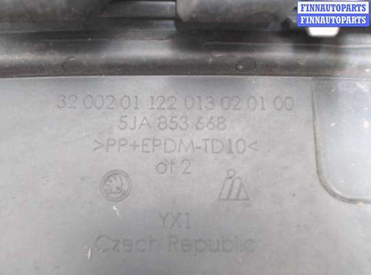 купить Решетка радиатора на Skoda Rapid (2012-2020)