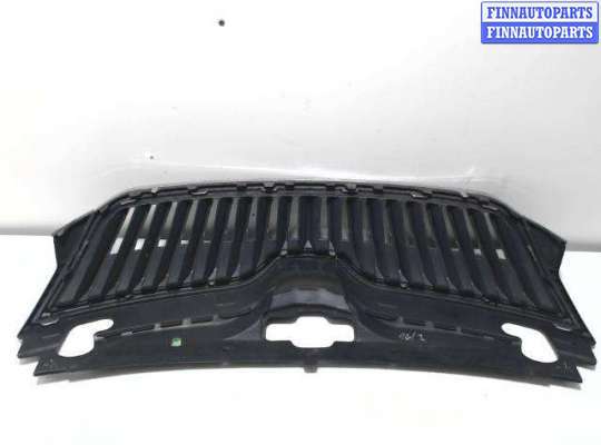 купить Решетка радиатора на Skoda Rapid (2012-2020)