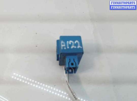 купить Реле поворотов на Toyota Avensis (2009 - 2015)