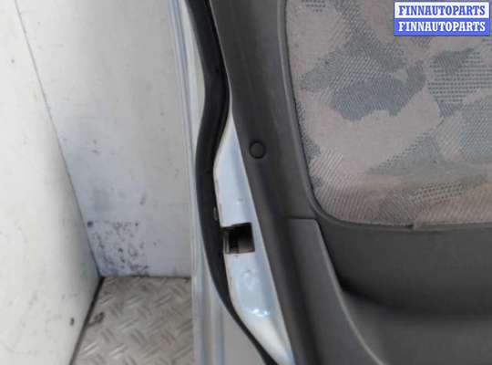 купить Замок боковой двери на Mitsubishi Carisma (1995 - 2006)