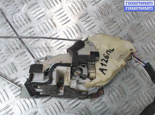 купить Замок боковой двери на Honda CRV (2002 - 2006)