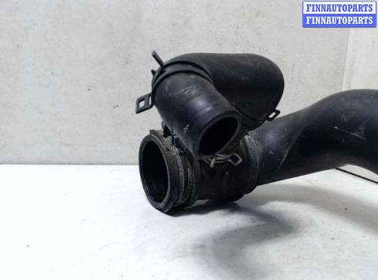 Патрубок интеркулера MZ670592 на Mazda 3 BM (2013 - 2019)