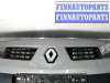 купить Решетка радиатора на Renault Megane II (2002 - 2009)