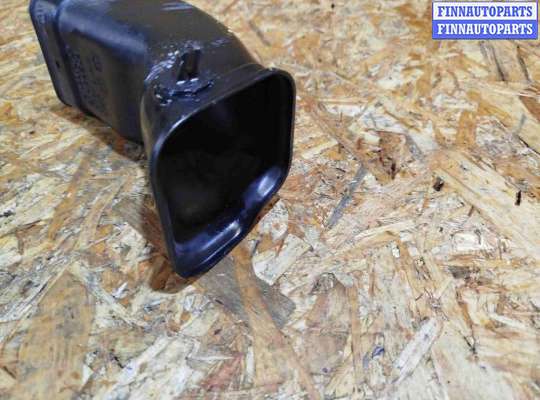 купить Воздуховод на Volvo XC60 2017-2024