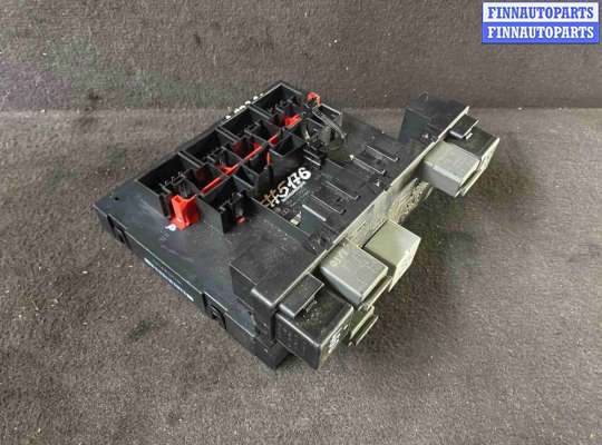 Блок предохранителей на Volkswagen Passat B6 (3C)