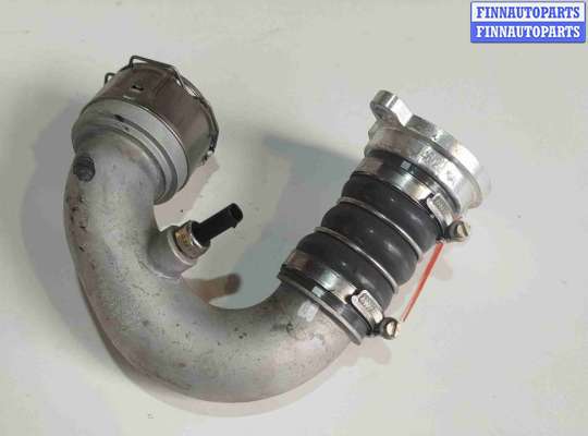 Патрубок интеркулера VL548321 на Volvo XC90 II рестайлинг (2019—2023)