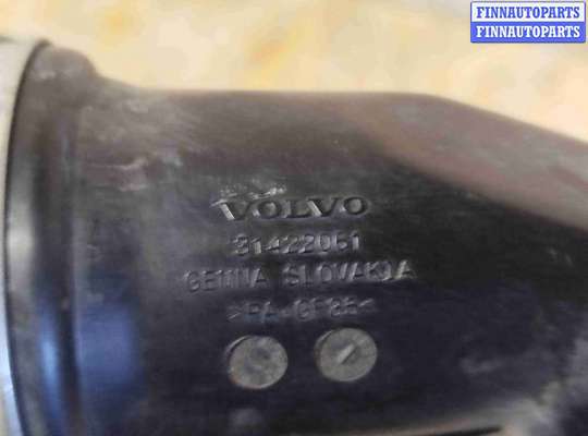 купить Патрубок интеркулера на Volvo V60 (2018-2024)