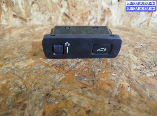 купить Блок кнопок на Volvo V60 (2018-2024)