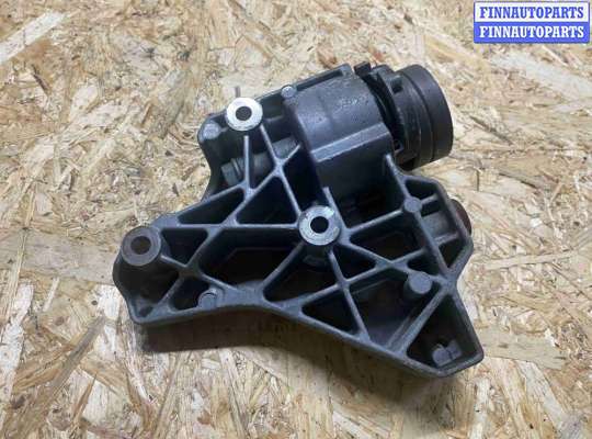 купить Кронштейн компрессора кондиционера на Volkswagen Jetta V (2005—2011)