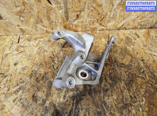 купить Кронштейн двигателя на Volvo V60 (2018-2024)