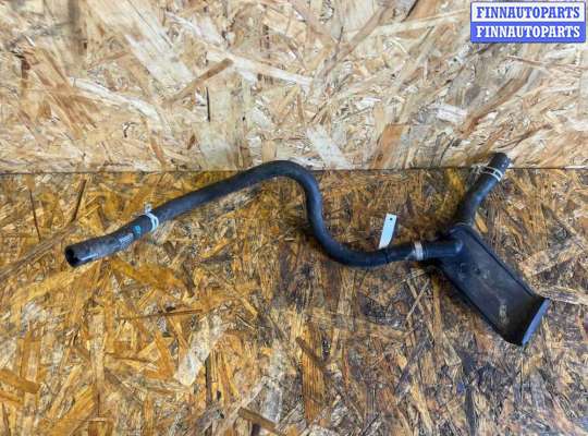 купить Патрубок радиатора на Volvo V60 (2018-2024)