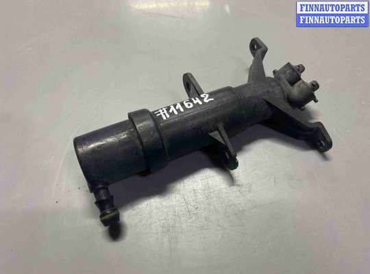 купить Омыватель правой фары на Volkswagen Touareg I (2002—2006)