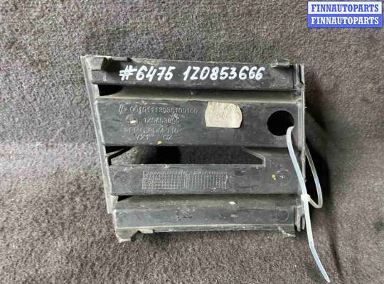 купить Заглушка (решетка) в бампер передний на SKODA Octavia I рестайлинг (2000—2011)