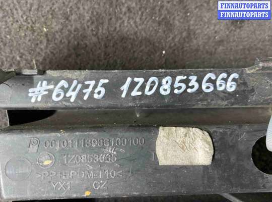 купить Заглушка (решетка) в бампер передний на SKODA Octavia I рестайлинг (2000—2011)