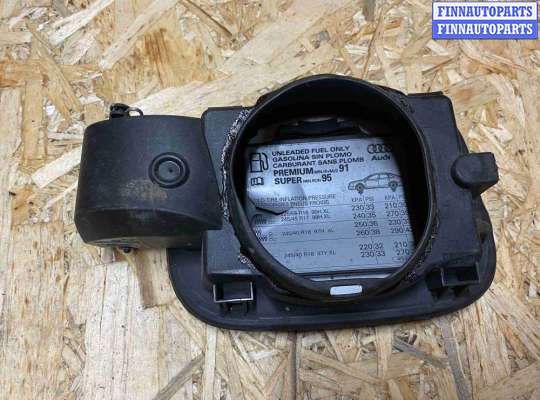 Лючок бензобака на Audi A6 (C6)