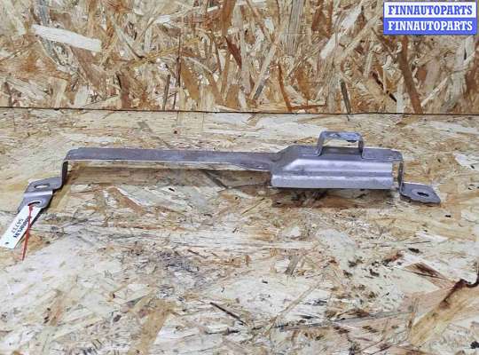 купить Кронштейн крепления крыла переднего правого на Volvo XC60 2017-2024