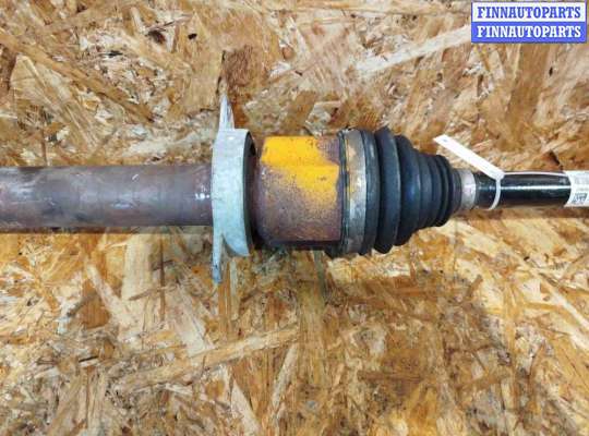 купить Полуось передняя правая (приводной вал, ШРУС) на Volvo V60 (2018-2024)