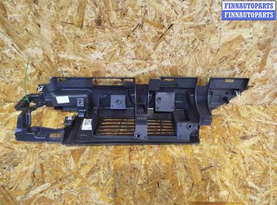 купить Обшивка багажника на Volvo V60 (2018-2024)