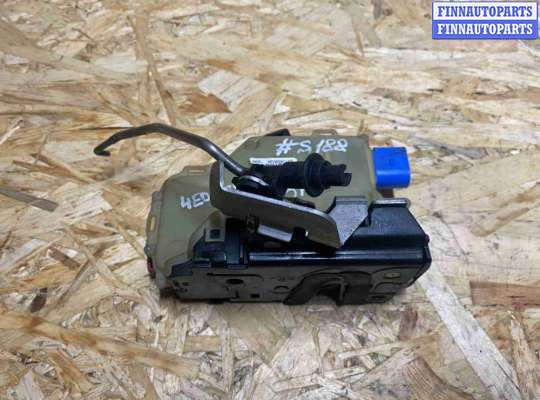 купить Замок двери задней правой на Audi A8 D3 (2002—2005)