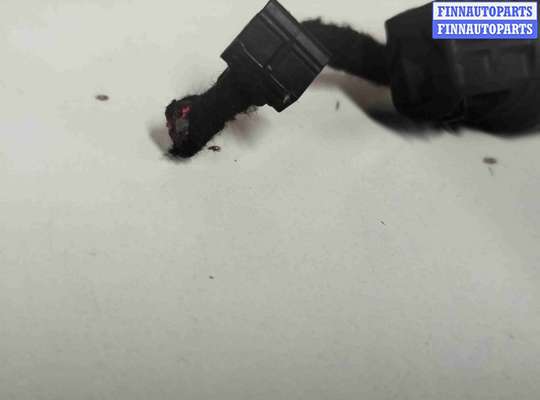 Амортизатор крышки багажника на Volvo S90 II | V90 II