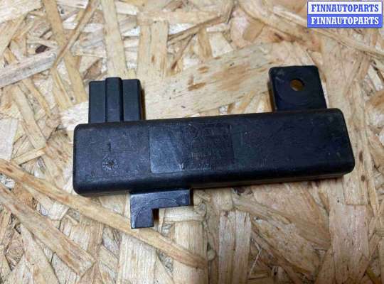 купить Антенна на Volkswagen Touareg I рестайлинг (2006—2010)