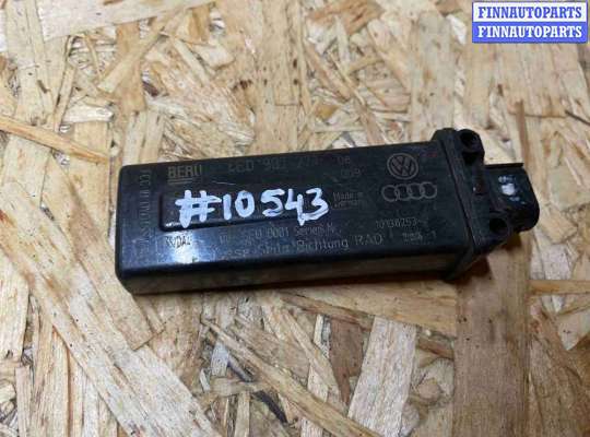 Антенна AU1142493 на Audi A8 D3 рестайлинг (2005—2007)