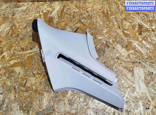 Обшивка стойки задней левой VL529568 на Volvo XC60 2017-2024