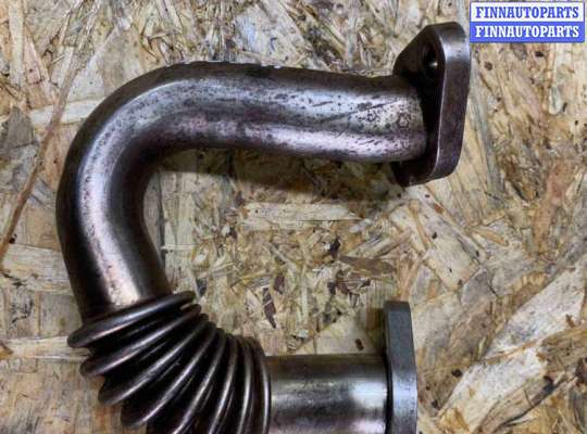 Патрубок (трубка, шланг) на Skoda Roomster (5J)