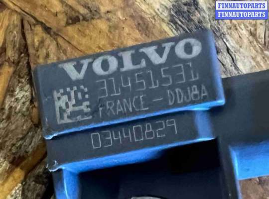 купить Датчик удара на Volvo V60 (2018-2024)