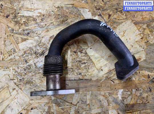 Патрубок (трубка, шланг) на Volkswagen Passat B6 (3C)