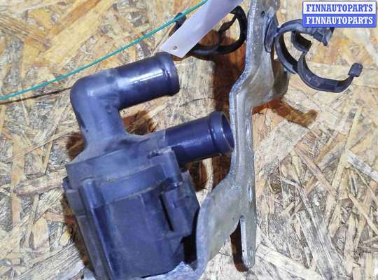 купить Насос антифриза дополнительный на Volvo XC90 II рестайлинг (2019—2023)